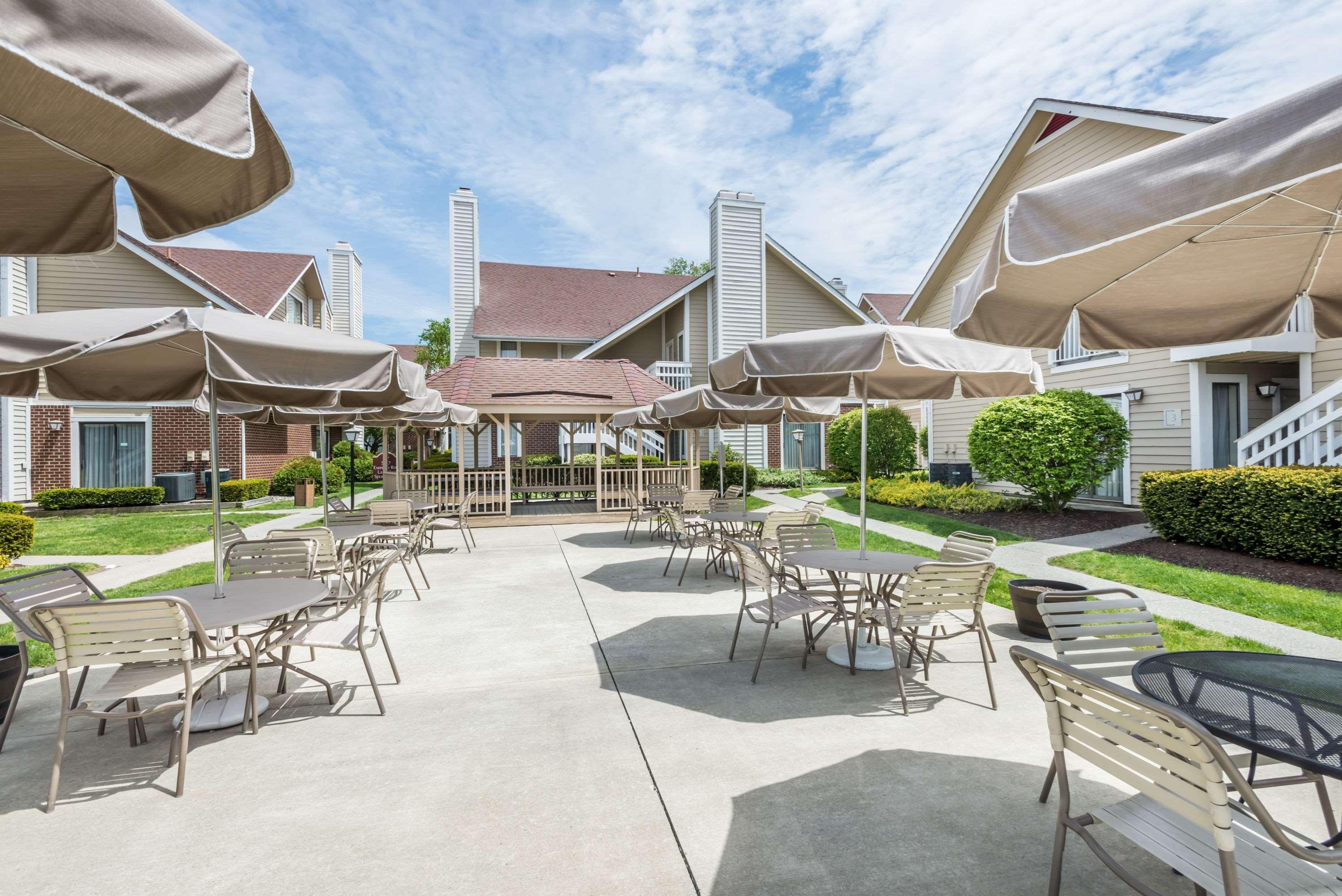 Best Western Fishkill Inn & Suites Exterior foto