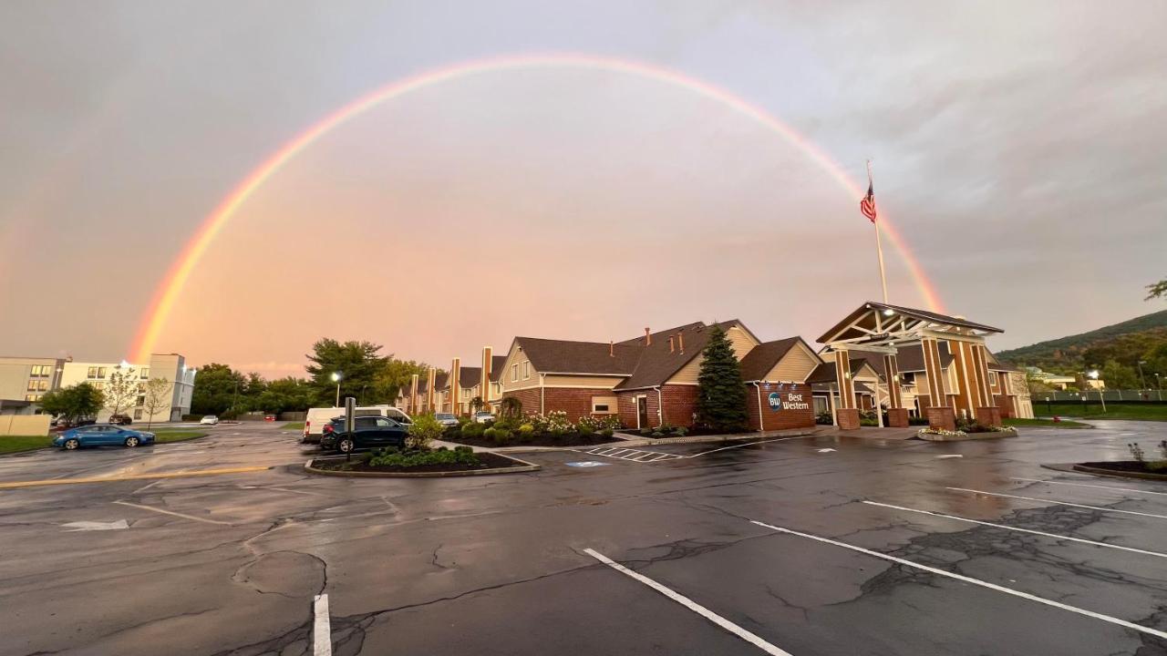 Best Western Fishkill Inn & Suites Exterior foto