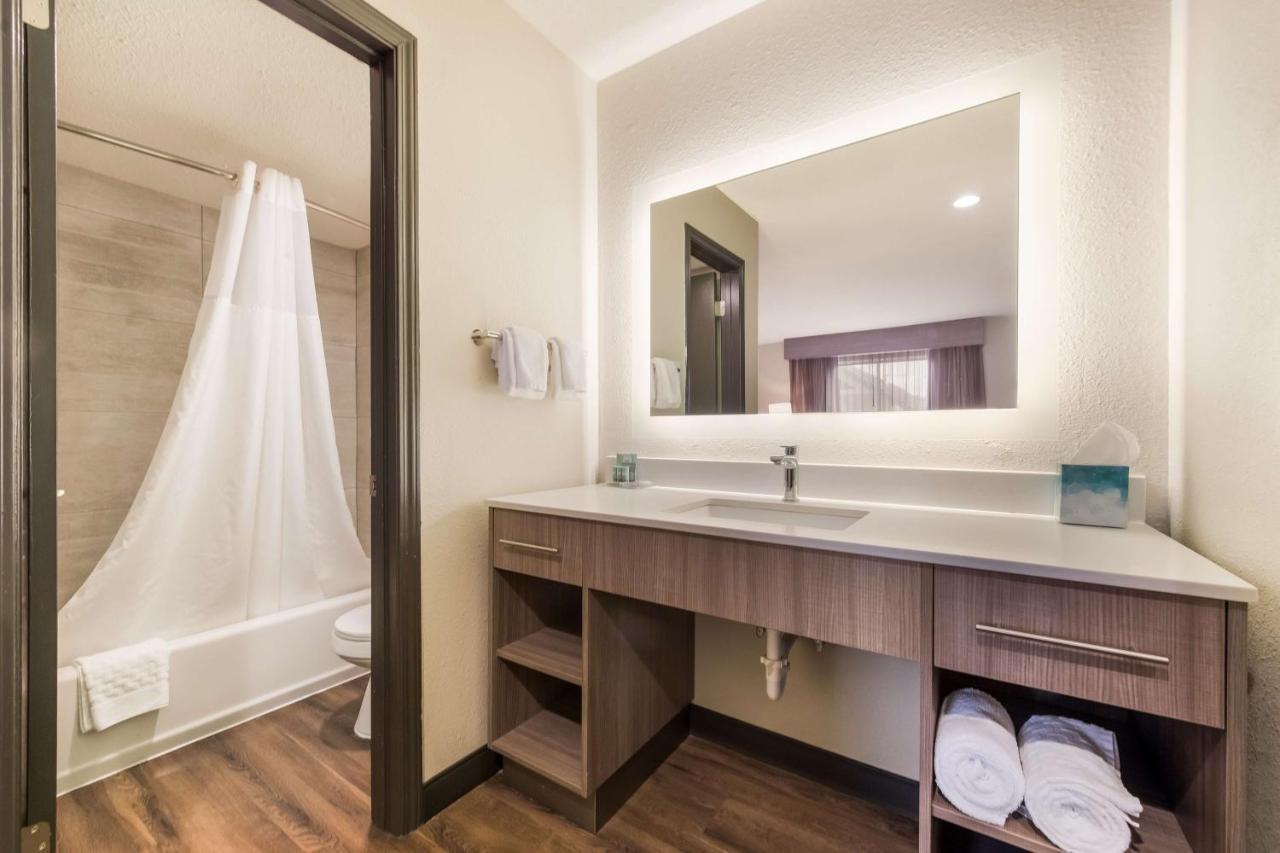 Best Western Fishkill Inn & Suites Exterior foto