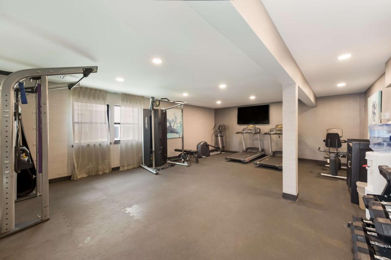 Best Western Fishkill Inn & Suites Exterior foto