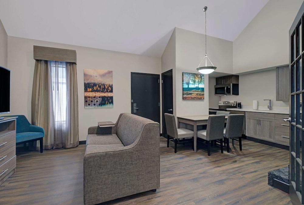 Best Western Fishkill Inn & Suites Exterior foto